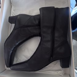 Leather Brown Boots