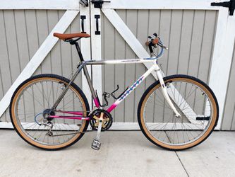 1991 Bianchi Ibex – 19.5” Tange Chromoly – Rebuilt Vintage mountain bike