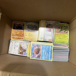 Over 3500 pokemon cards
