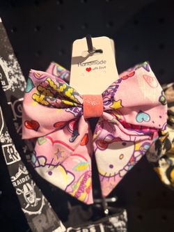 Handmade Hello Kitty  Hair Bow