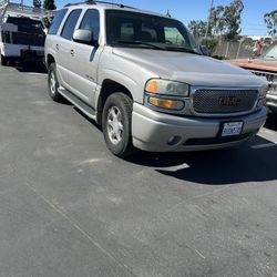 2004 GMC Yukon 6.0L AWD