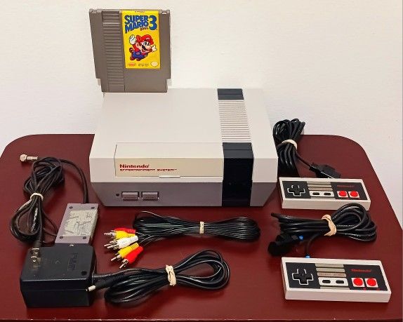 Nes Console W/ Super Mario 3...