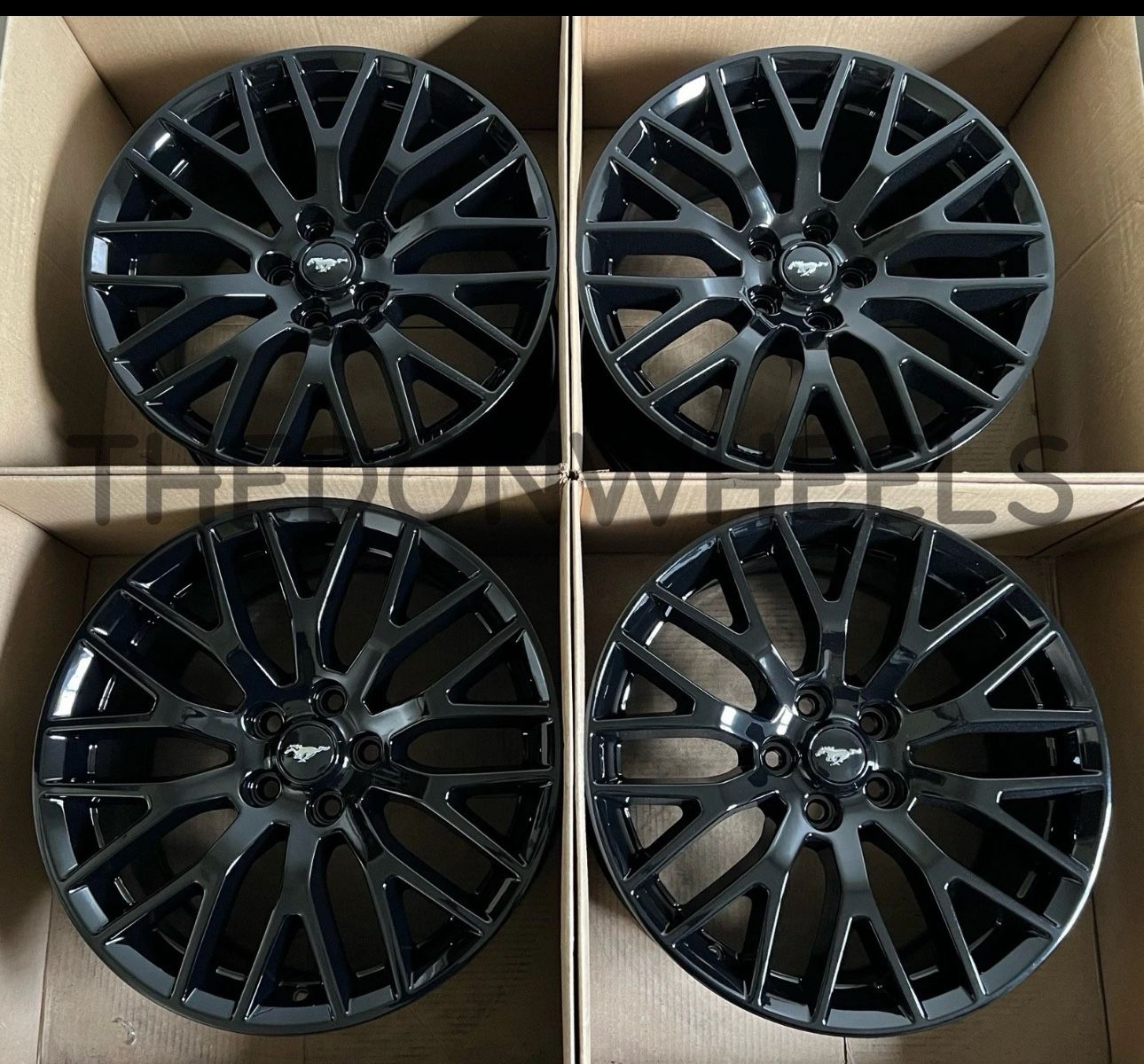 20 Inch Ford Mustang Staggered Performance Pack Wheels