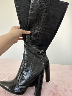 Black Boots