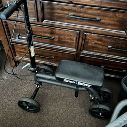 Knee Rover