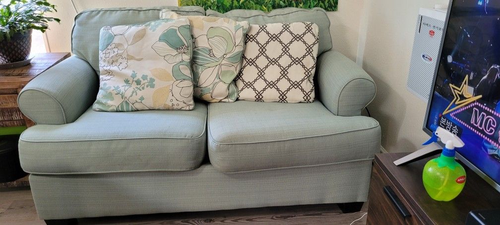 Lover Seat