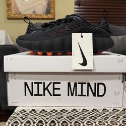 Nike Mind 002 Women Size 10