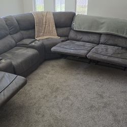 Gray 7pc Sectional 