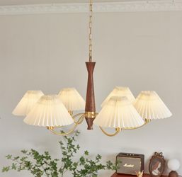 Modern Gold Chandelier Retro 6-Light Classic Pendant Ceiling Light Fixture Metal Hanging Chandelier with White Shades Gold Chandelier for Living Room 