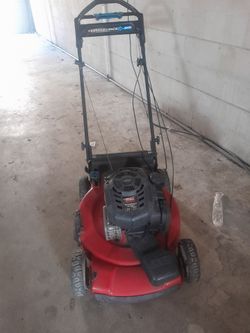 All wheel drive mower