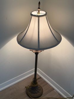 2 Vintage Brass Table Lamp With Bell Shade- Works Great