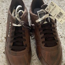 Reebok EAMES 9 1/2  Shoes 