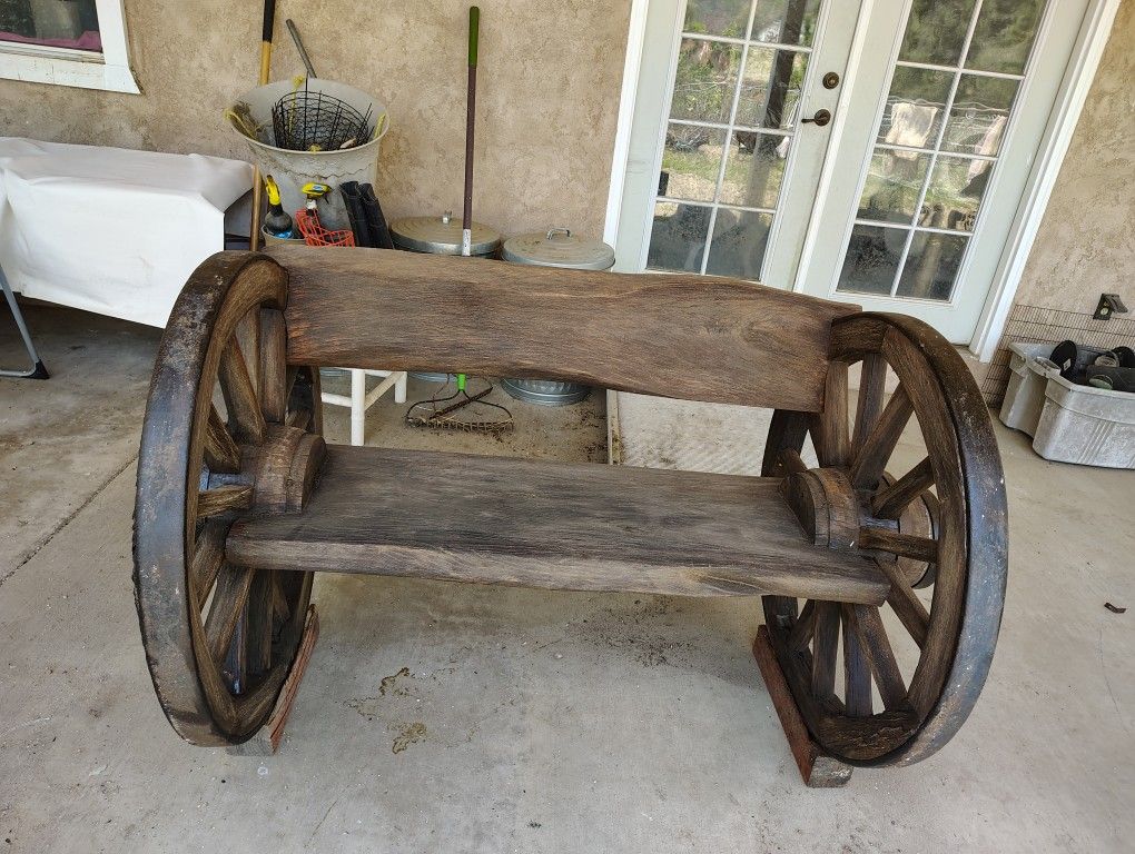 Genuine Wagon Wheel Bench