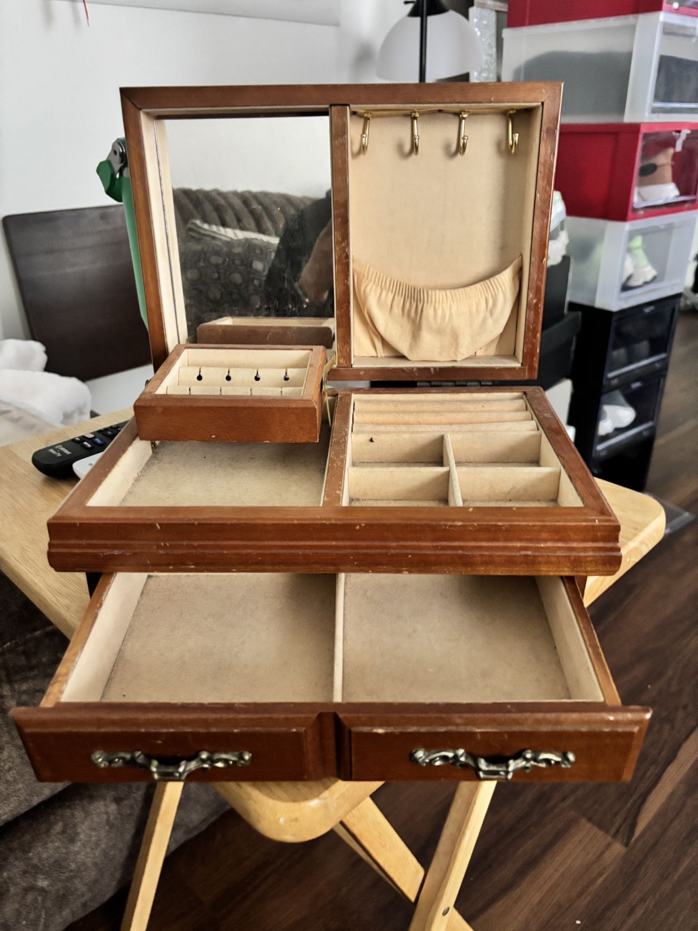 Vintage Jewelry Box