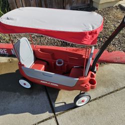 Radio Flyer Covertible Wagon with Canopy