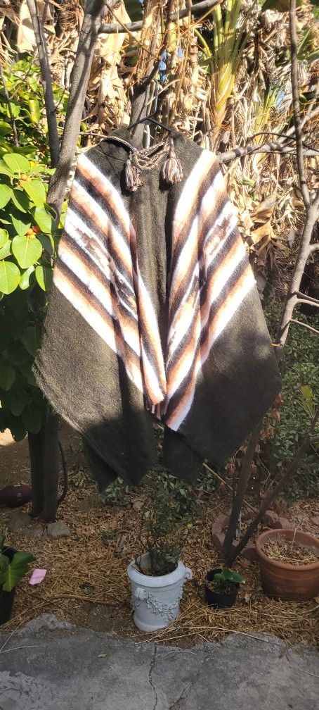 Poncho Alpaca 100% With Hoodie