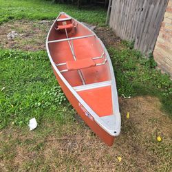 Coleman 15 ft canoe