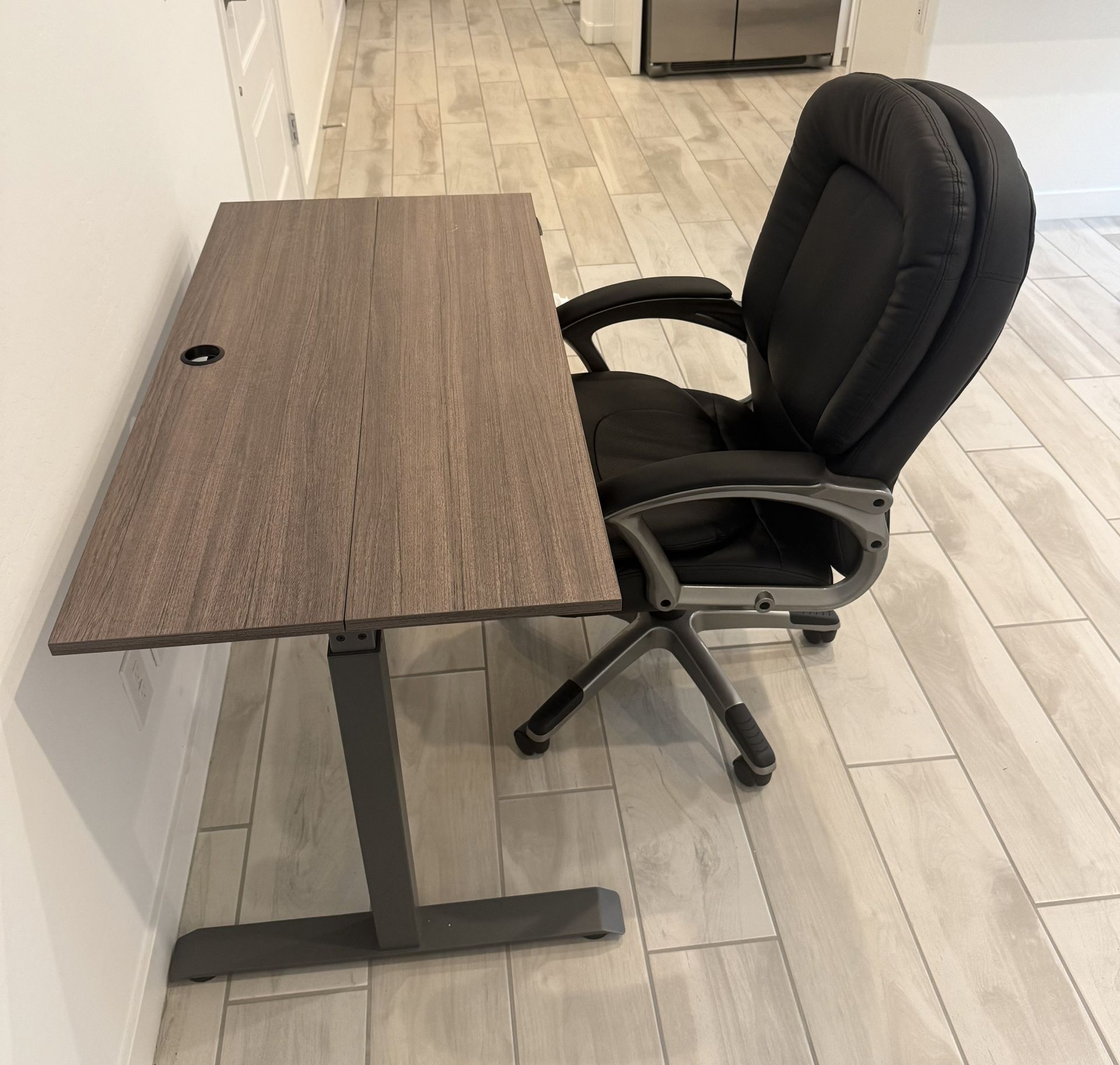 Office Desk and chair 