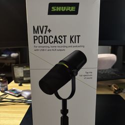 MV7+ Shure Podcast Mic Kit