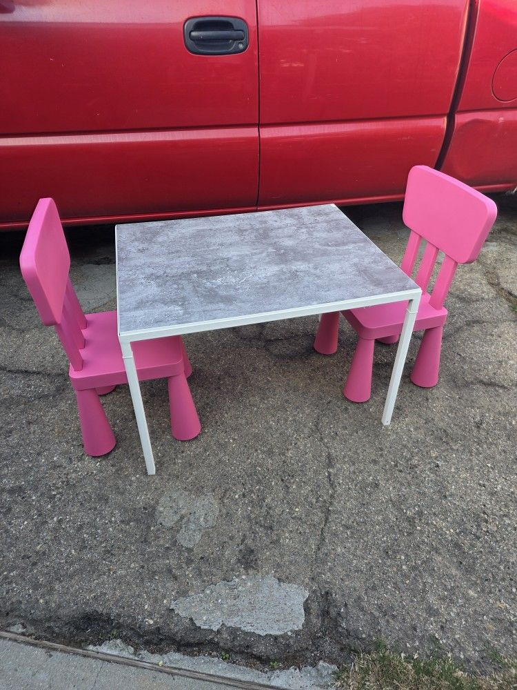 Metal Kids Table With Chairs 