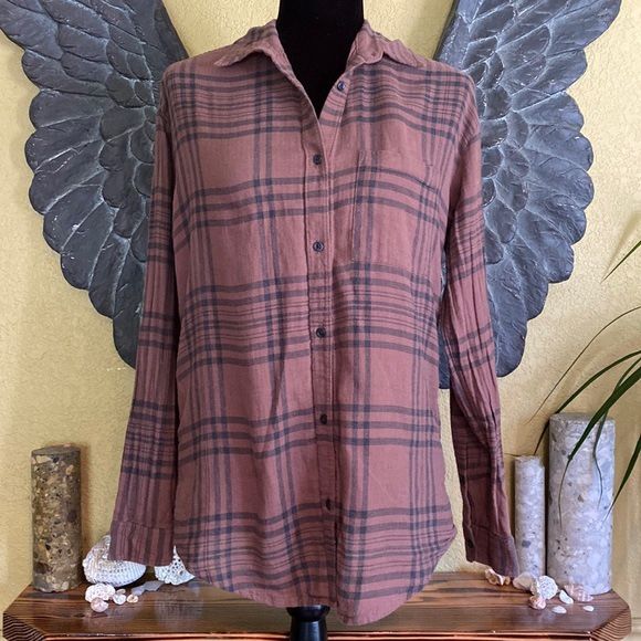 Aritzia Community Oversized Plaid Button Down Shirt