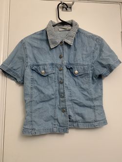 Womens Small Vintage Blue Denim Button Up Top.