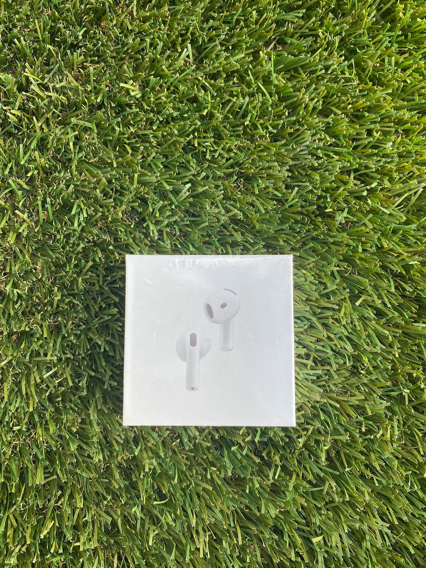 AirPods 4