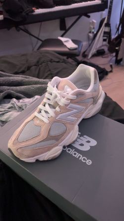 New balance size 10.5 100$