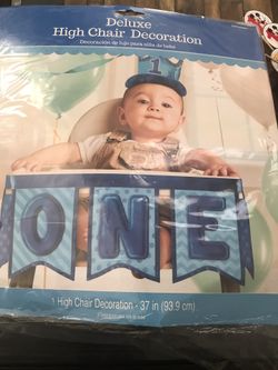 High chair decoration with Bib