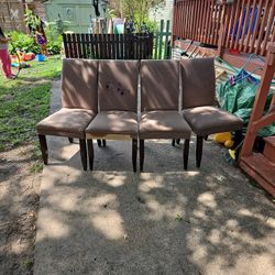 Free 4 Chair 