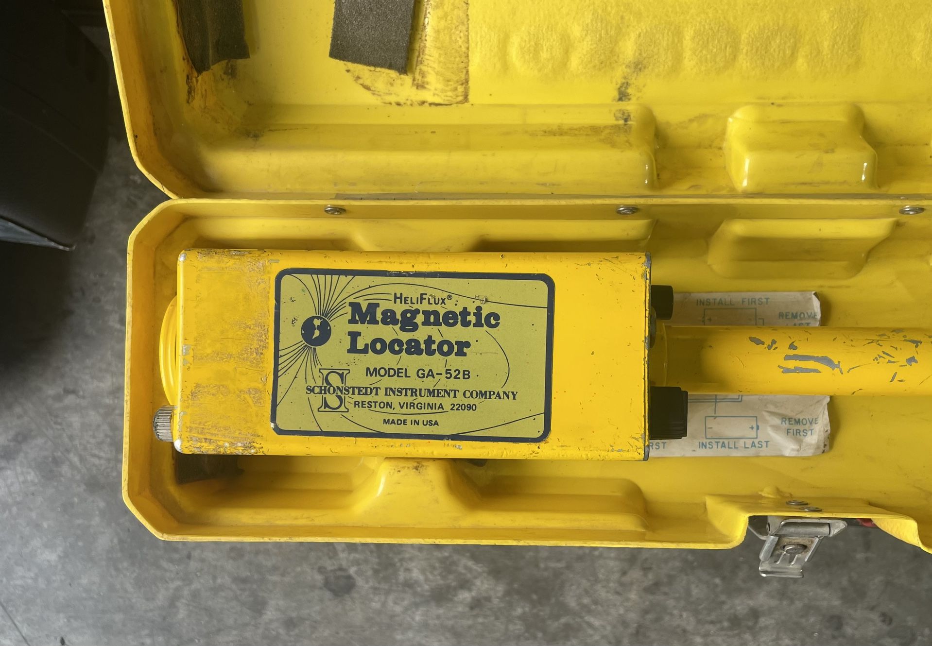 SCHONSTEDT MAGNETIC LOCATOR GA-52B. $350.00 OR BEST OFFER!!!
