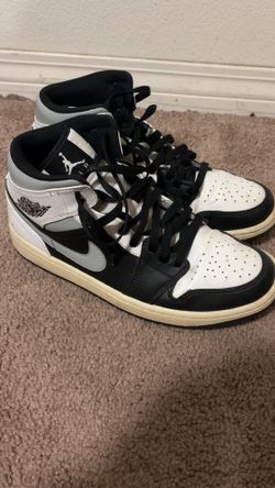 Jordan mid white shadow
