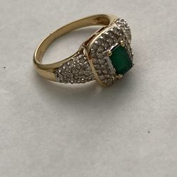 Vintage Gold Diamond/Emerald Ring