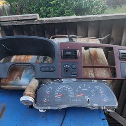 Ford Pickup Truck Dashboard And Cluster