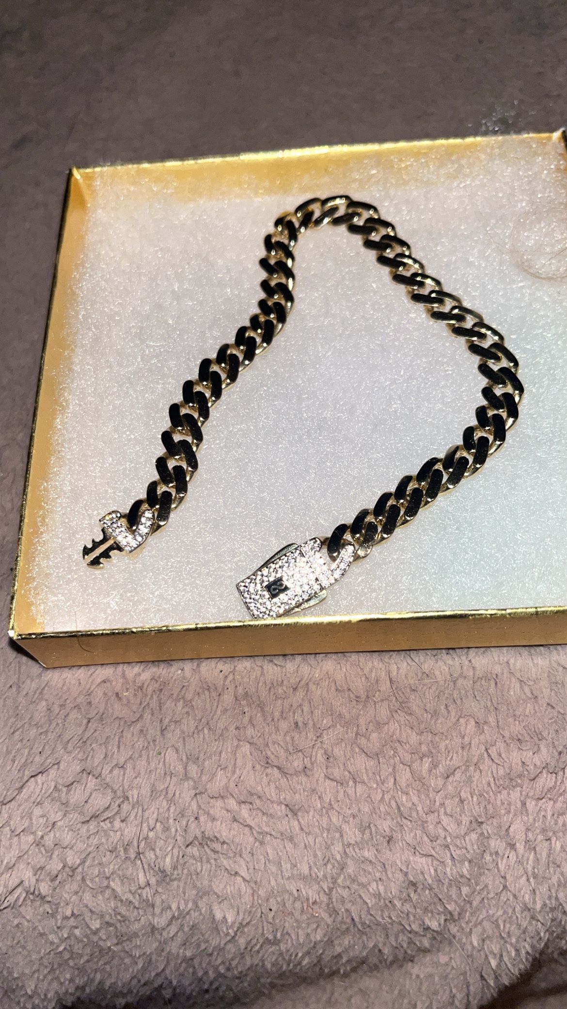 GOLD MONACO CUBAN BRACELET