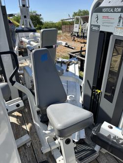 Nautilus Impact Row