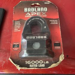 BADLAND APEX ALUMINUM WINCH SHACKLE MOUNT 16000lb