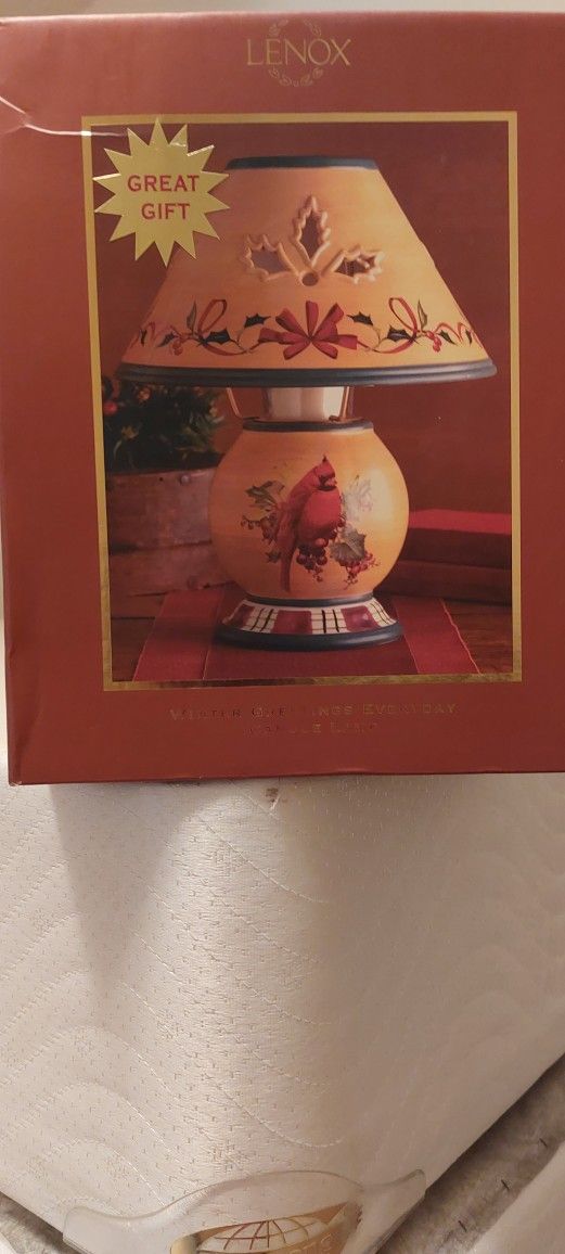 FOR SALE BRAND NEW WINTER LENOX CANDLE LAMP,
This LAMP is BRAND NEW never out of box. Amazon has a used one for $70
