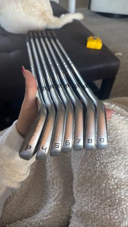 Taylor Made P7MC irons