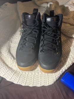 Jordan’s size 7.5 youth