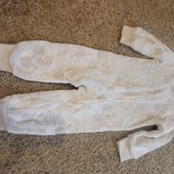 Lot 18 Boy 2T Disney Junior MIckey Mouse white fleece sleeper pajamas