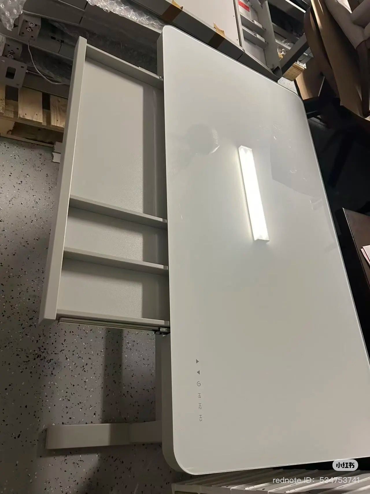 47” adjustable desk