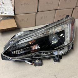 18-19 Subaru Crosstrek LT Headlight 