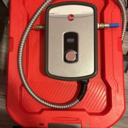 Tankless Hot water Heater  (Rheem)