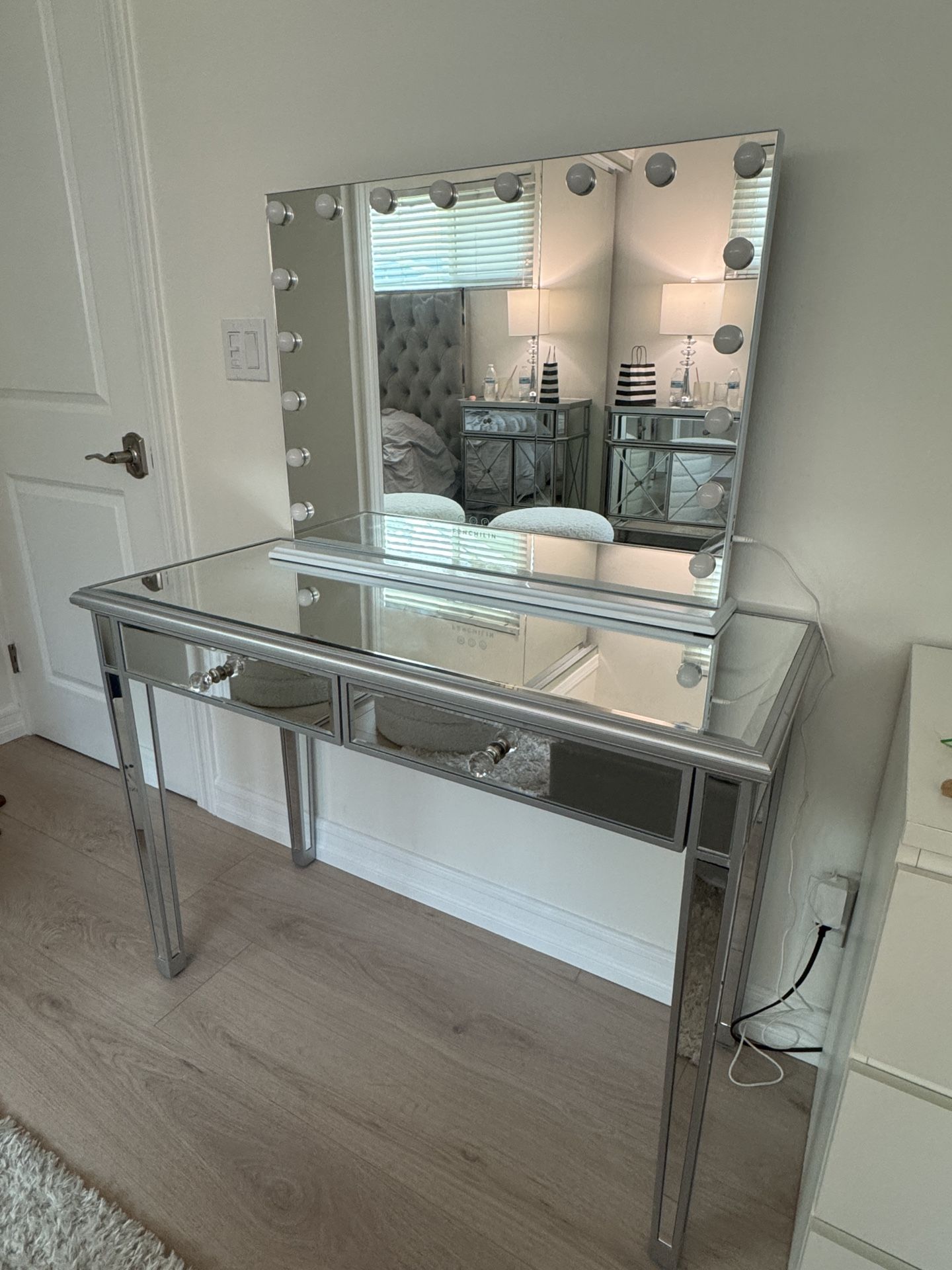 Mirrored Silver Table with 2 Drawers