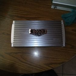 Boss 1600 Watt 2 Chanel Mosfet Amplifier And Boss 2.0 Capacitor 16 VDC/ 24v SU Audio Set For Car Bass Set Up