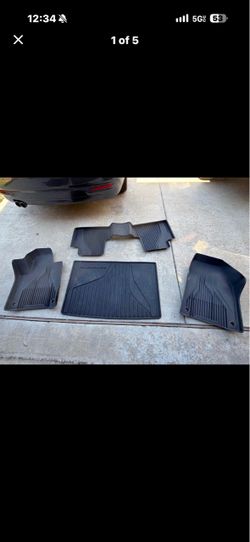 Jeep Cherokee all weather mats