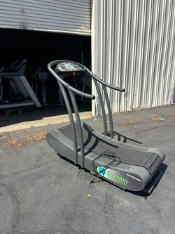 Woodway  EcoMill Curve Treadmill (Delivery Included)