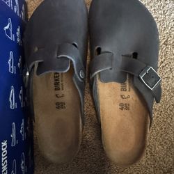 Black leather Birkenstock 