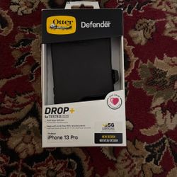 iPhone 13 Pro Otter Defender Case (New) 